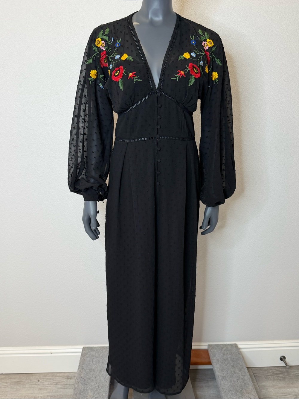 ASOS Black Sheer Embroidered Floral V-neck wide Leg Jumpsuit Size 6 Boho Chic